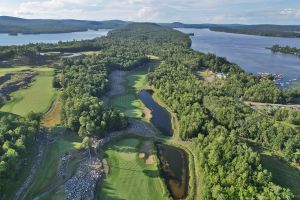 Belgrade Lakes 6th Green Aerial